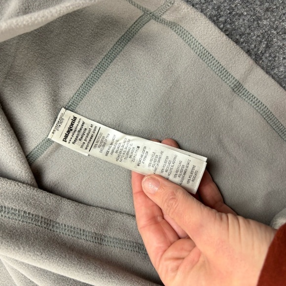 PATAGONIA Womens Lightweight Micro D Fleece Dove Grey 1/4 Zip size: Large - Picture 3 of 7